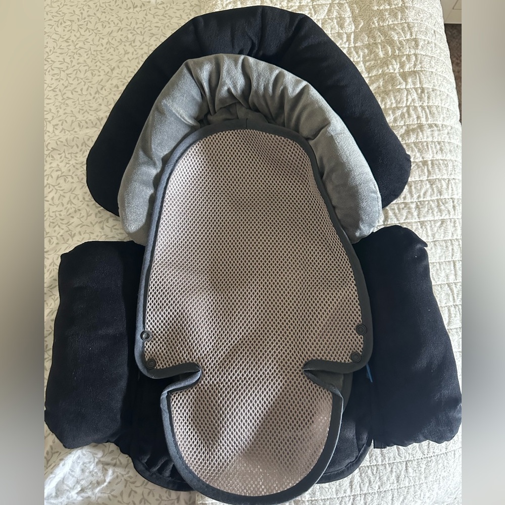 Infant Car Seat Insert - Black and Gray